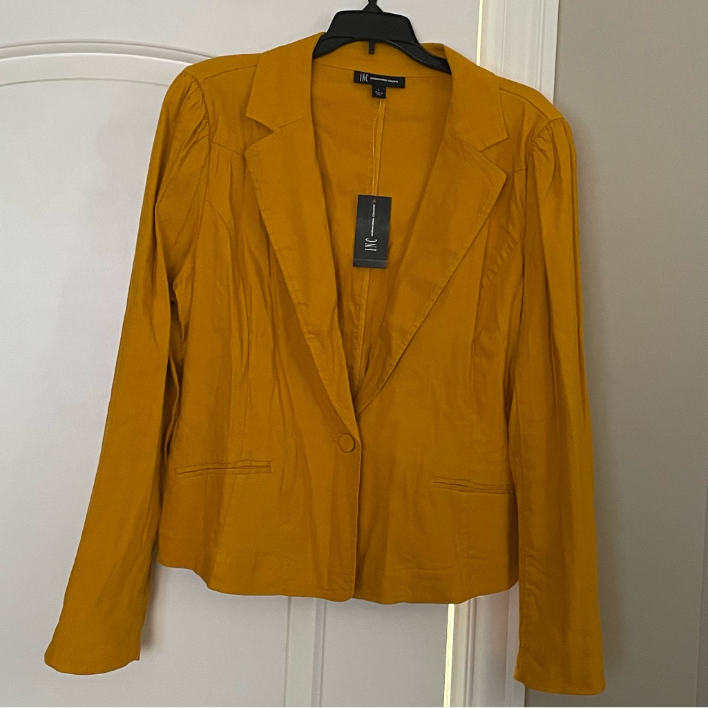 Brand New INC International Concepts Womens JacketSizeLRoasted Squash